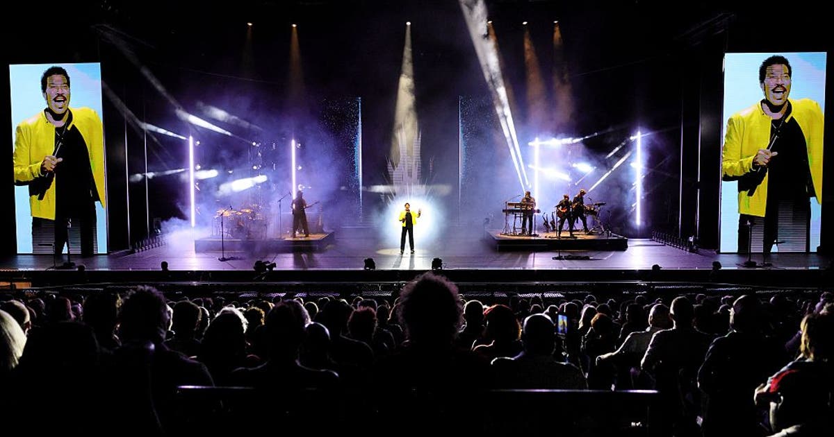 Lionel Richie undergoes heart procedure; concert with Earth, Wind & Fire at Chase Center postponed again