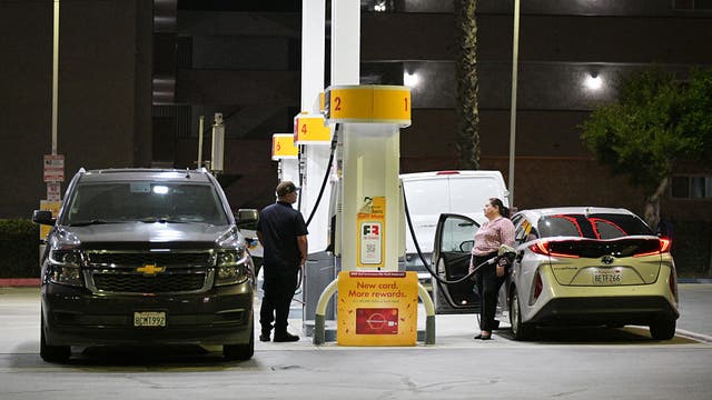 Diesel gas hits $9.999 per gallon in these two Bay Area cities