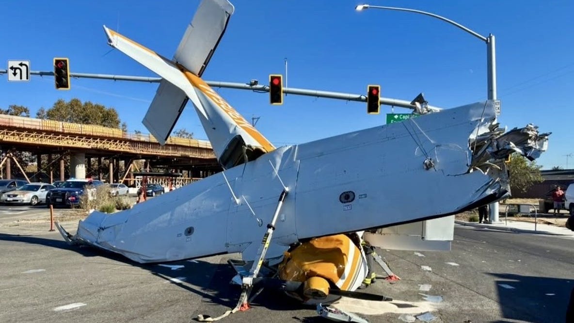 Prop plane crash in San Jose injures 3, including child