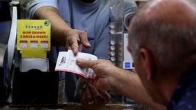 Mega Millions climbs to $640 million after no Tuesday winner