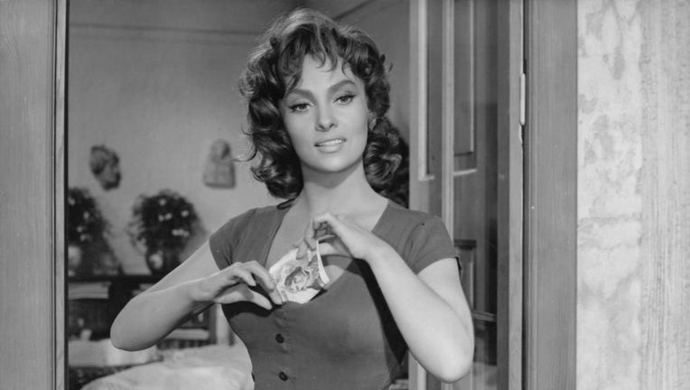 Italian actress Gina Lollobrigida as Marietta in the film 'La Legge' ('The Law', aka 'Where the Hot Wind Blows'), 1959. (Photo by Keystone Features/Hulton Archive/Getty Images)