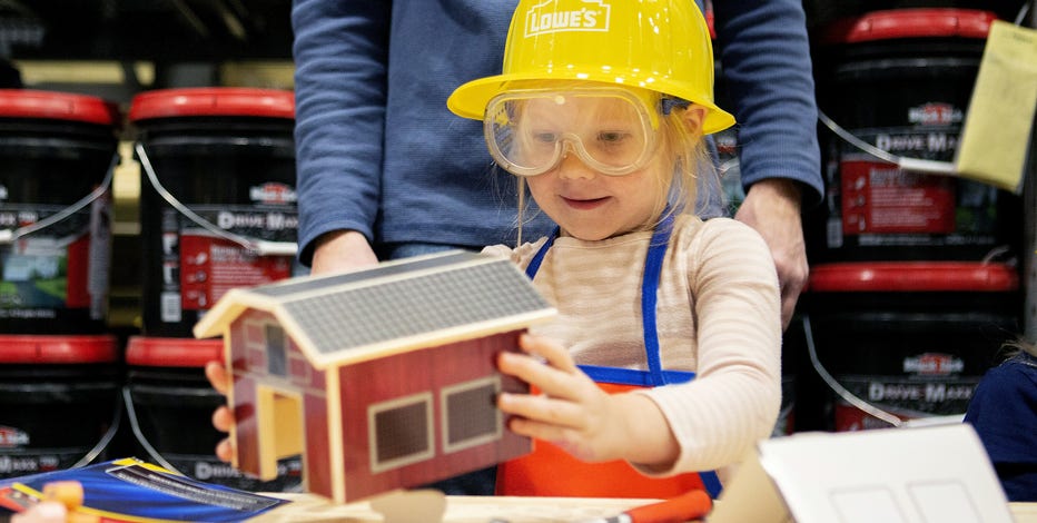 Lowes store kids toys