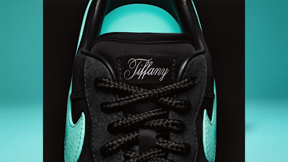 Tiffany & co discount x nike collab