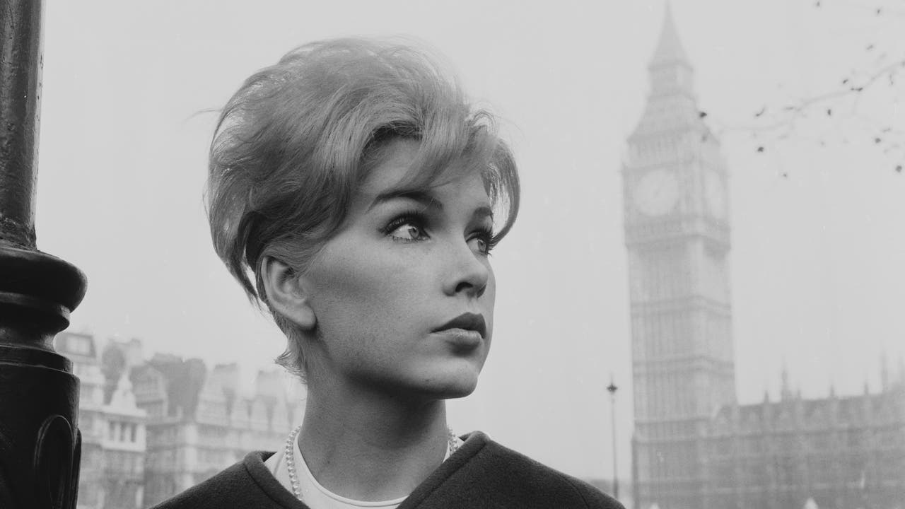 Actress Stella Stevens, 'screen siren' of the early '60s, dies at 84: reports