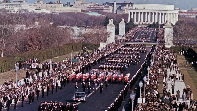 What happens after the death of a president?