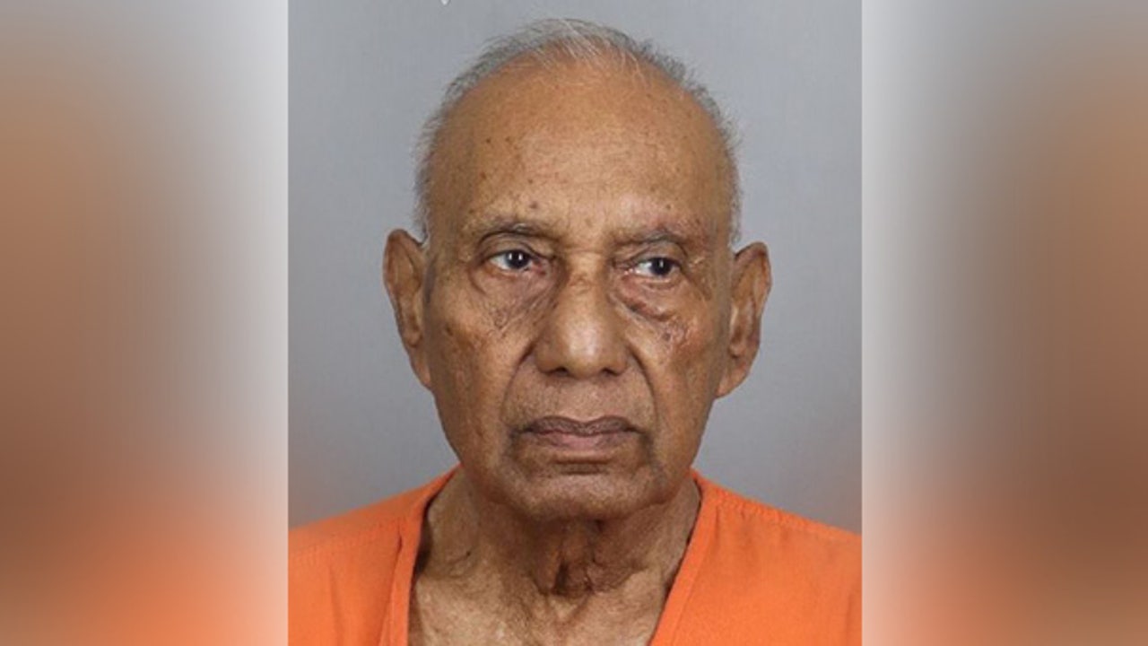 Man, 81, accused of killing wife, daughter with ax photo
