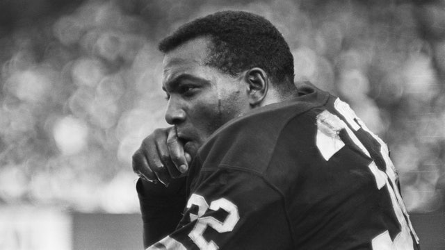 Jim Brown, all-time NFL great running back and social activist, dies at 87