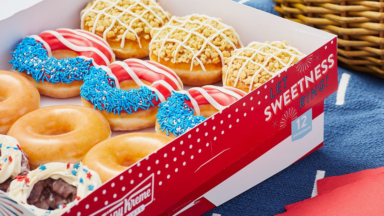Krispy Kreme unveils festive doughnuts ahead of 4th of July | LiveNOW