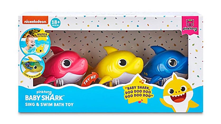 The recalled Robo Alive Junior Baby Shark Sing & Swim Bath Toy 3-pack pictured in a provided image. (Credit: CPSC)