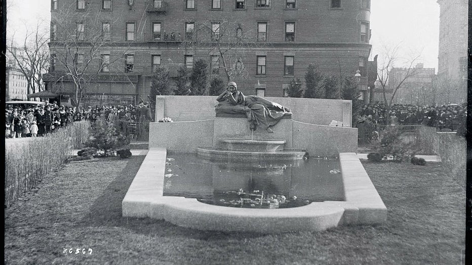 New York, New York: The Isidor and Ida Straus Memorial at Broadway and West End Avenue in Manhattan. (Credit: Getty Images)