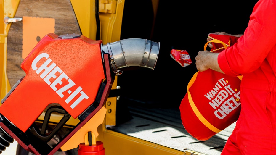 The Cheez-It Pump fills a stream of Cheez-It bags into your car window. (Credit: Kellogg Company)