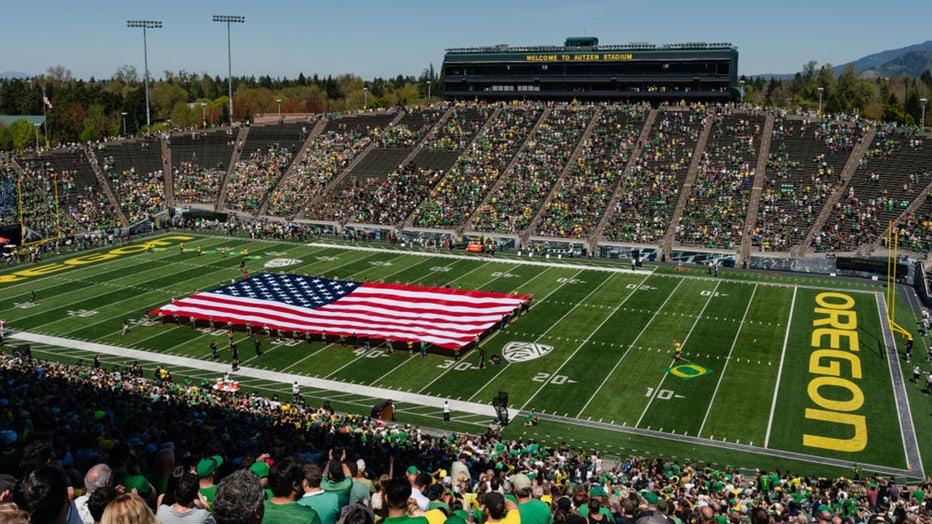 Washington and Oregon to join Big Ten Conference in 2024