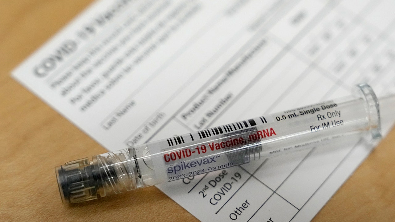https://images.foxtv.com/static.livenowfox.com/www.livenowfox.com/content/uploads/2023/09/1280/720/covid-vaccine-1.jpg?ve=1&tl=1