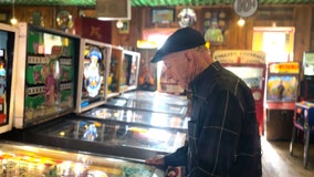 This 86-year-old wizard can teach you a thing or two about pinball