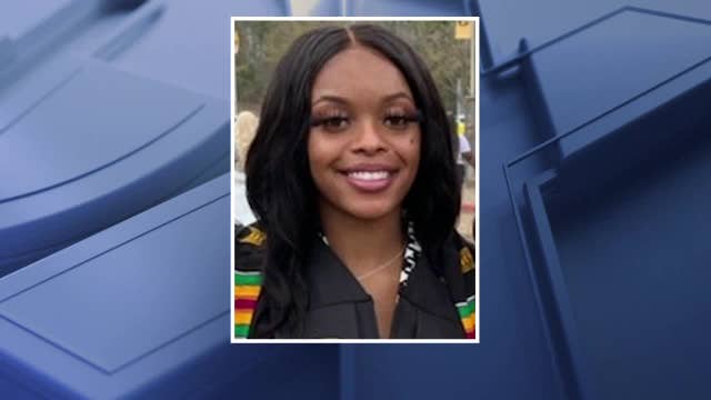 Woman gets out of car after Downtown Dallas crash, gets hit by 2 cars, sheriff's office says