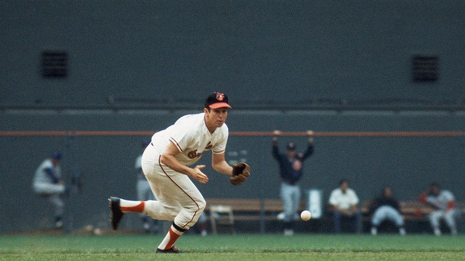 Brooks Robinson, Legendary Baltimore Orioles Third Baseman, Dies At 86 ...