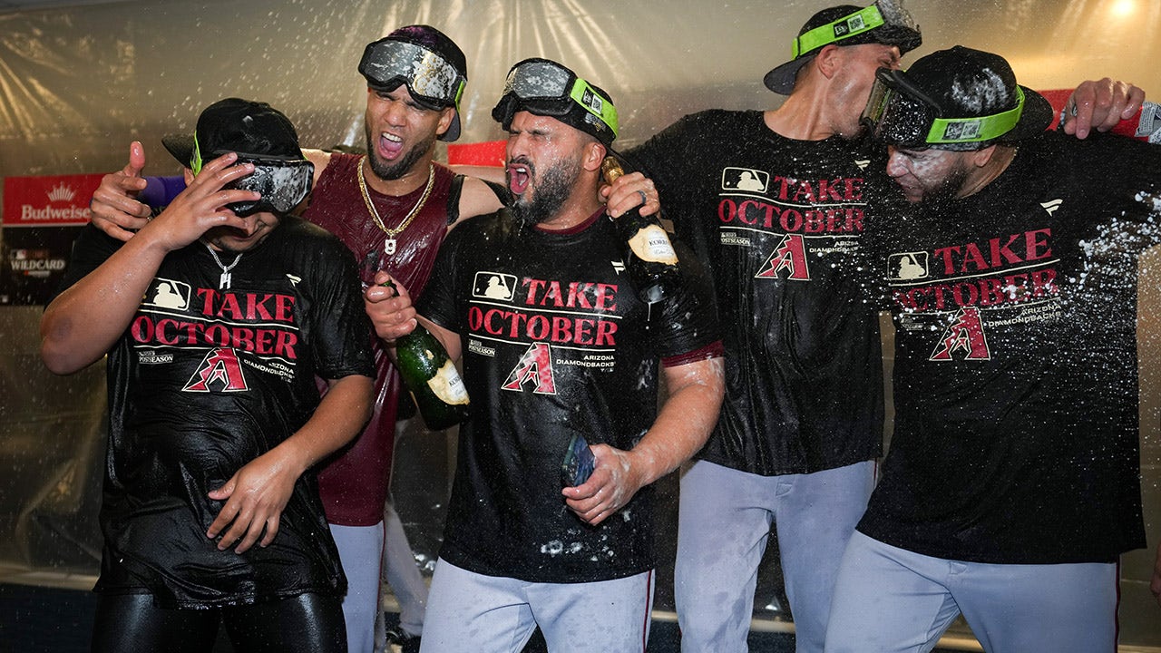 MLB Playoffs: Texas Rangers announce their playoff roster ahead of wild  card matchup