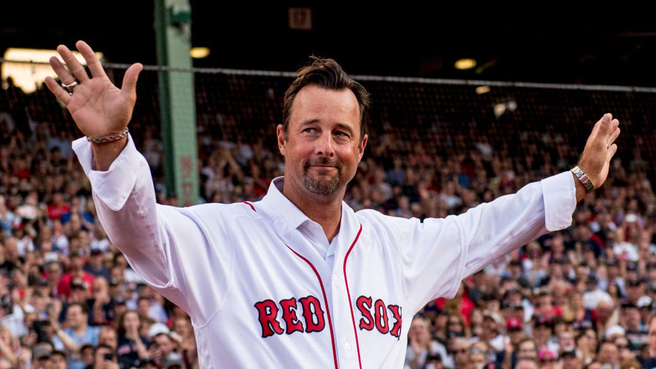 Tim Wakefield, Pitcher Who Helped Boston Break the Curse, Dies at