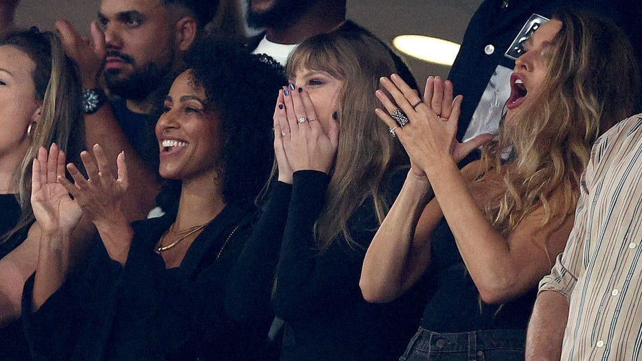 Taylor Swift no MetLife Stadium, jogador com quatro touchdowns e outros destaques da NFL