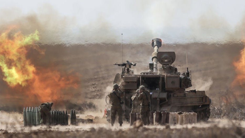 Oct. 11 2023, Israel, Sderot: IDF fires artillery shells into Gaza as fighting between Israeli troops and Islamist Hamas militants continues. (Photo by Ilia yefimovich/picture alliance via Getty Images)