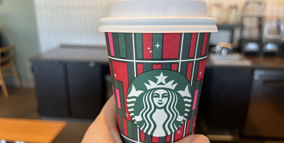 50% Off Starbucks Drinks on Thursdays (FREE Hot Chocolate on Weekends)