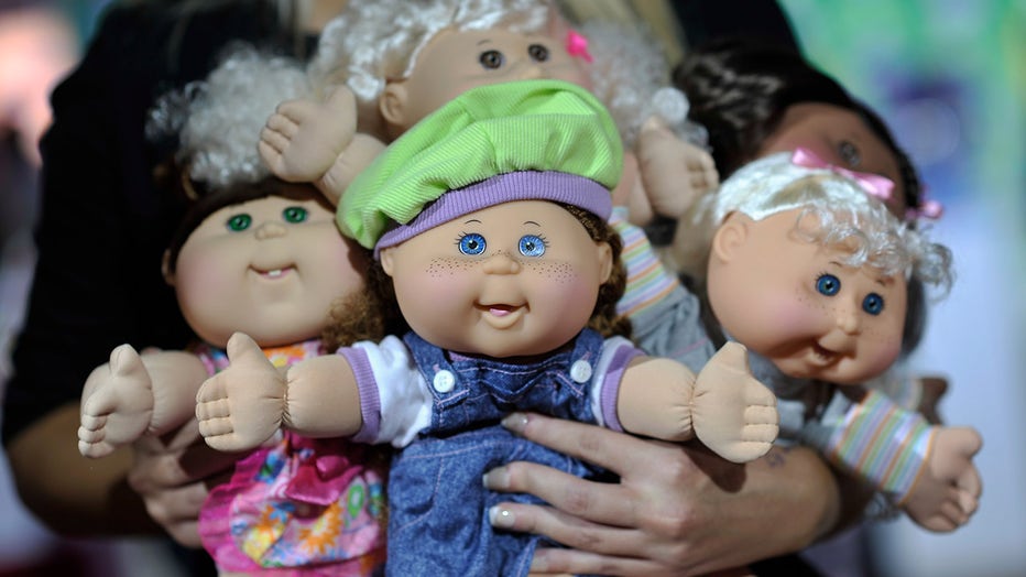 Cabbage patch on sale doll company