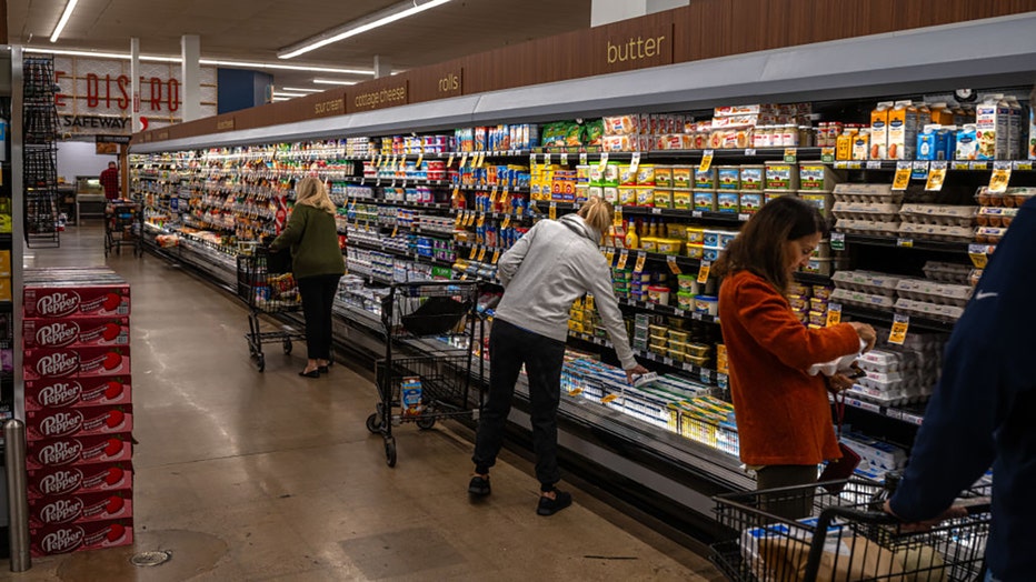FILE - Shoppers at a Safeway grocery store in Scottsdale, Arizona, on Jan. 3, 2024. Photographer: Ash Ponders/Bloomberg via Getty Images