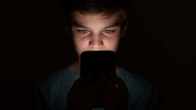 Most US teens feel peaceful without smartphones, study finds