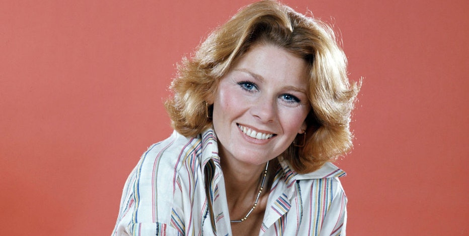 Jennifer Leak, 'The Young and the Restless' star, dies at 76 | LiveNOW from FOX