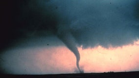 Why does the US have the most tornadoes?