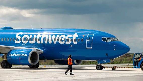 Southwest plane flies just 525 feet over Oklahoma town, prompting altitude warning