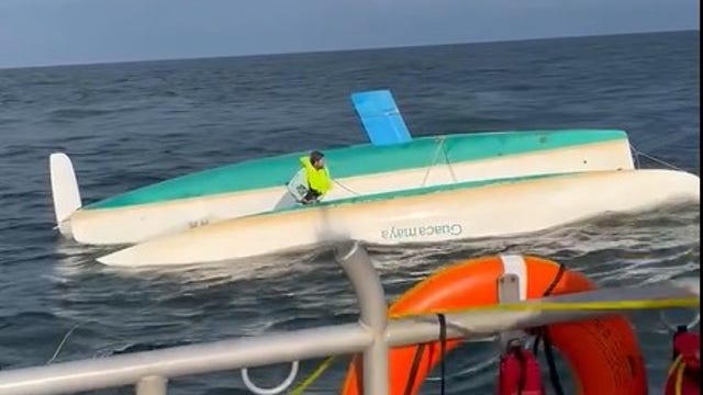 4 rescued after boat capsizes near Alabama coast