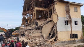 School collapses in Nigeria, killing at least 22