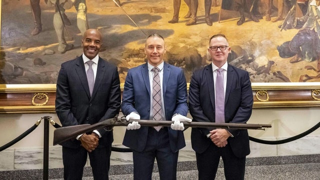 Revolutionary War musket returned to museum, 50 years after being stolen