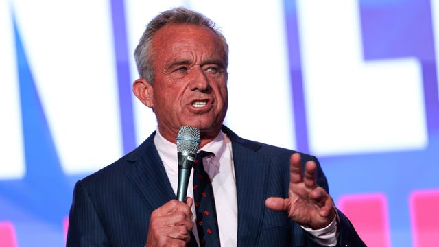 RFK Jr. suspends 2024 campaign; will support Donald Trump