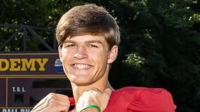 7 middle, high school football deaths in a month prompt warnings: 'Protect your kids'