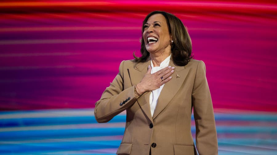 Kamala Harris formally accepts presidential nomination in DNC speech