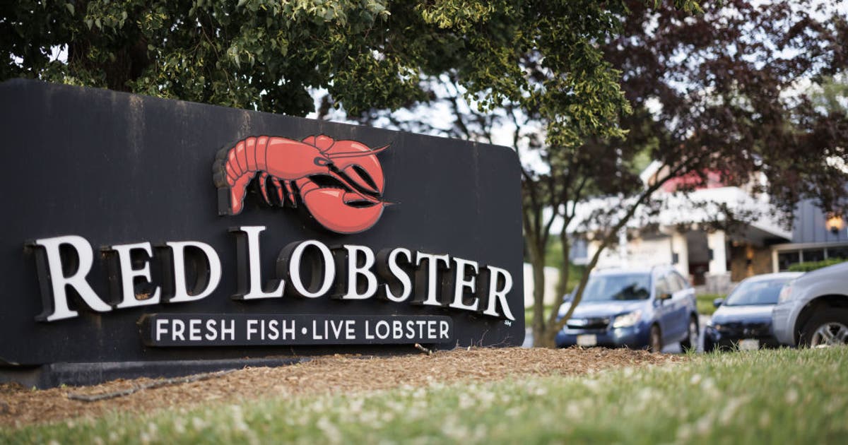 Why are so many restaurant chains filing for bankruptcy this year? | KTVU FOX 2