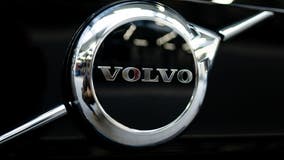 Volvo drops plan to go fully electric by 2030, hybrids to remain