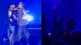 Jane's Addiction's Perry Farrell punches guitarist Dave Navarro onstage, shutting down concert