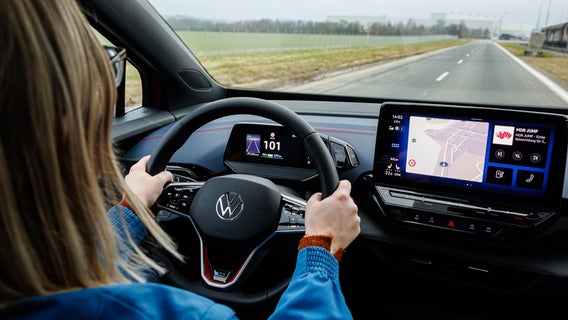 Fewer young people are choosing to buy or drive cars, seeking to avoid ‘financial burden’: report