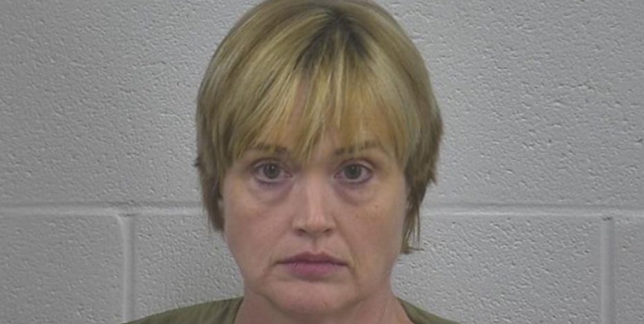 Tennessee woman attempted to hire hitman to kill wife of man she
