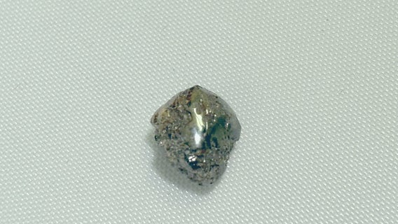 Visitor discovers 2.30-carat diamond at Arkansas’ Crater of Diamonds Park, 2nd-largest find of 2024