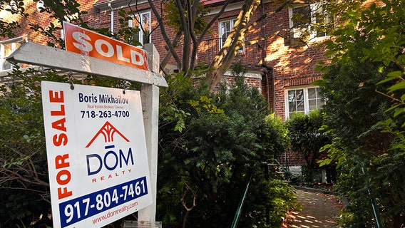 Nearly half of recent buyers have mortgage rates below 5%, Zillow says – here's how