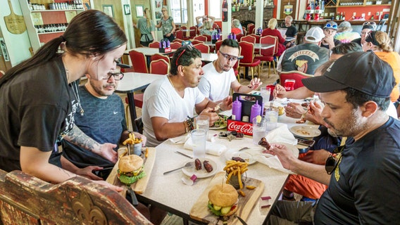 Should minimum wage be lower for workers who get tips? These 2 states will decide