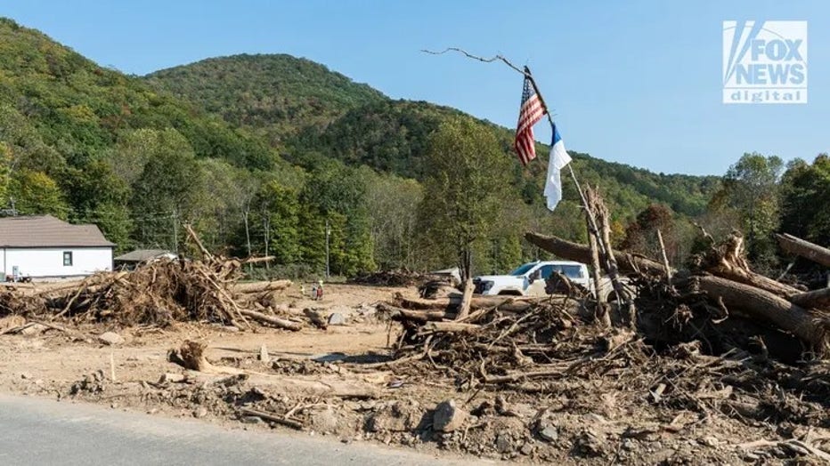 Family That Lost 11 In Hurricane Helene Mudslides Says Community ...