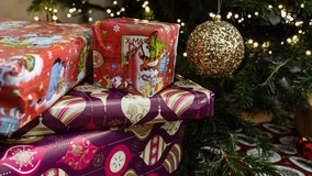 Here’s how much parents spend on holiday gifts for each child