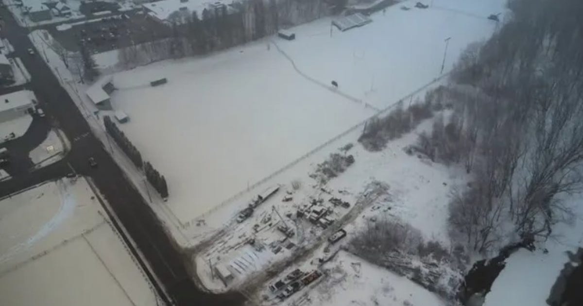 Brown snow falls on Maine town prompting warning from officials: Don’t ...