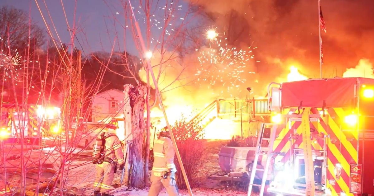 Watch: Fireworks, exploding propane tanks destroy multiple homes in ...