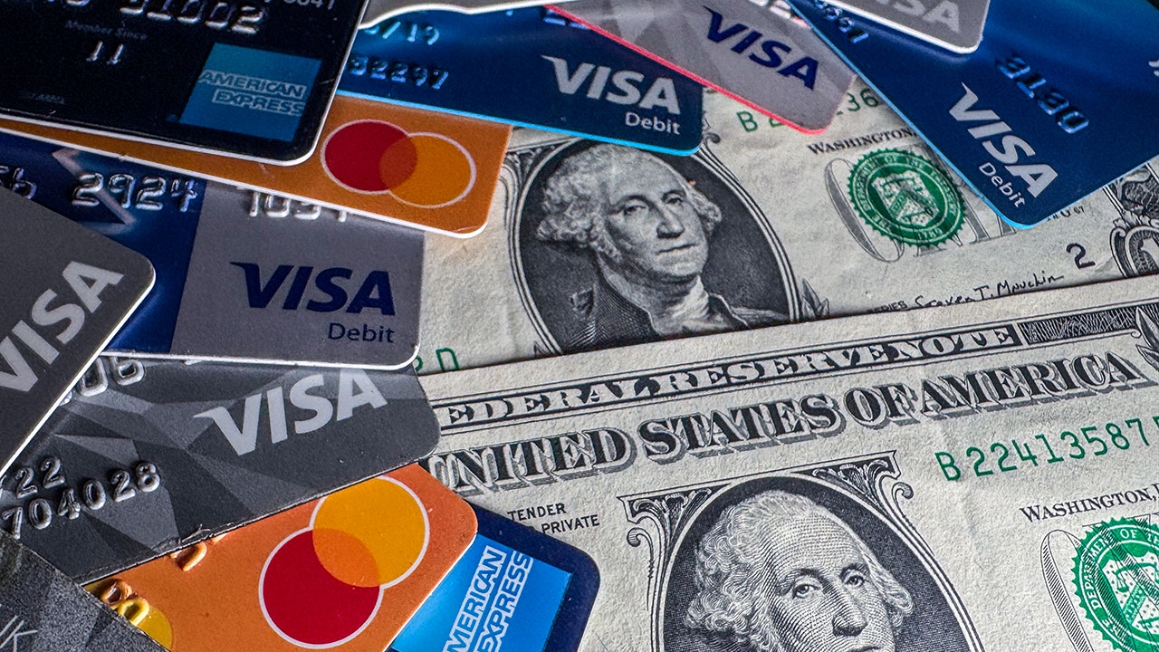 US credit card defaults soar to highest level in 14 years | FOX 9 Minneapolis-St. Paul